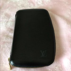 Louis Vuitton Epi Zippy Wallet